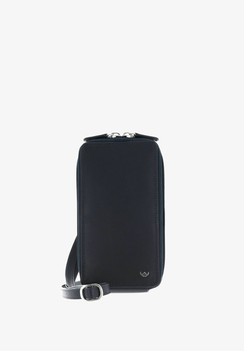 Sac bandoulière rectangulaire en cuir noir avec boucle argentée et fermeture à double zip, avec un petit logo ailé dans le coin inférieur.