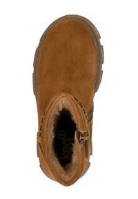 Bruin suède enkellaars met een gestructureerde buitenkant, ronde neus en zijrits. Binnenvoering van een zacht materiaal voor comfort.
