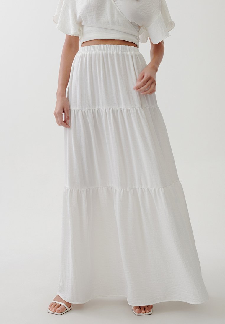 TUSSAH MILLY - Maksi svārki - white