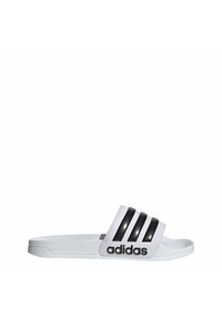 Adidas sandaler med plastoverdel i hvit farge, tre svarte striper og logo, strukturert såle og åpen tå-design.