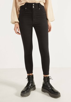 Jeansy Skinny Fit