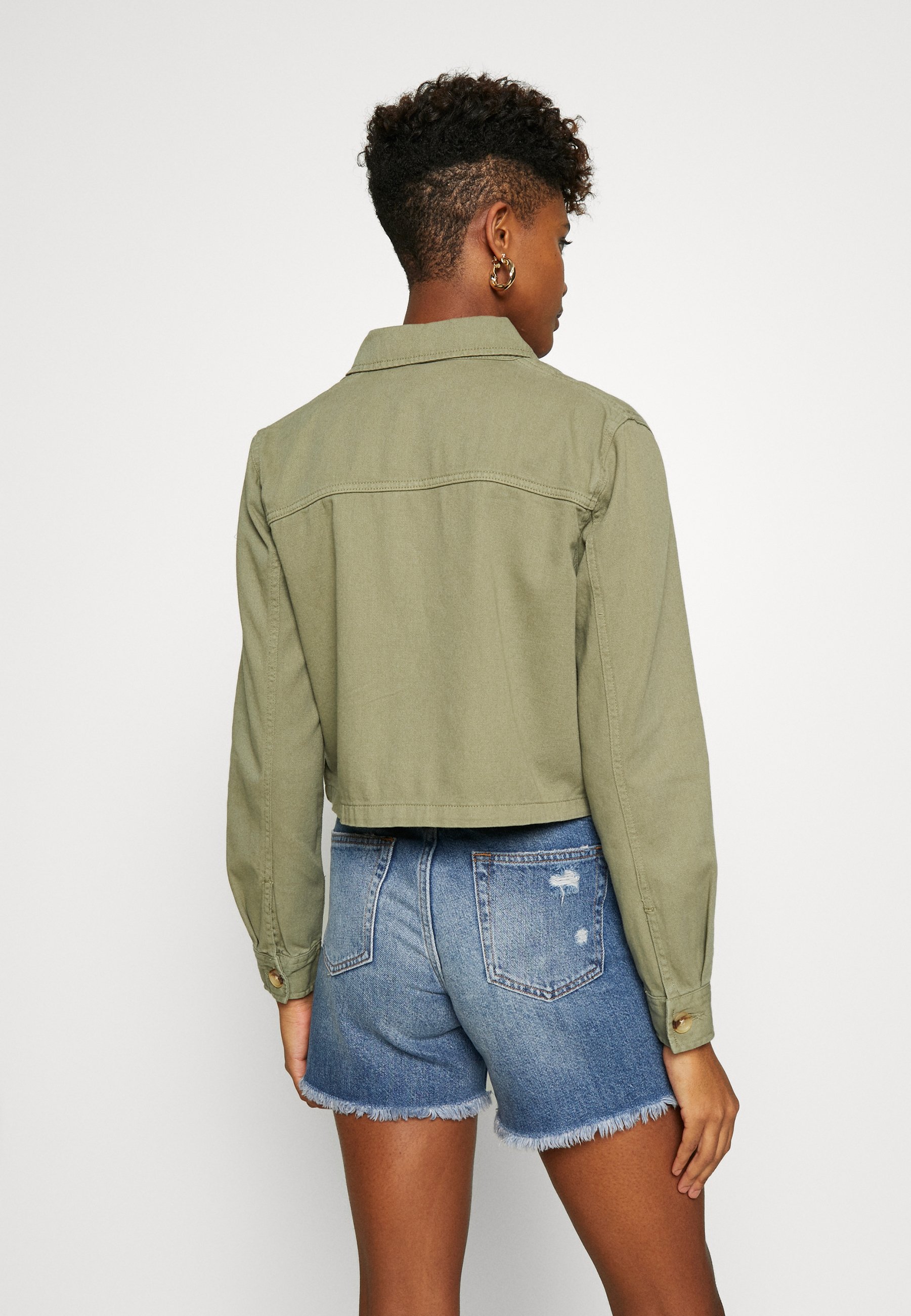 Miss Selfridge OVERSIZE POCKET SHACKET TRIAL Jeansjacka Miss Selfridge OVERSIZE POCKET SHACKET TRIAL Jeansjacka