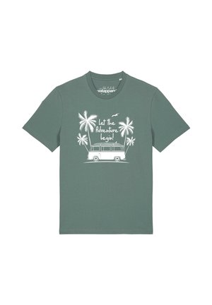 watapparel, LET THE ADVENTURE BEGIN UNISEX - T-Shirt print - green bay