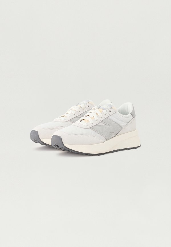 370 UNISEX - Trainers - reflection4