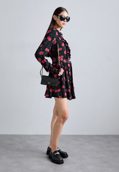 The Kooples ROBE - Skjortekjole - black/red