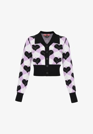 Geknipte cardigan in lichtpaarse tricot met zwart-witte hartpatronen, zwart colbert, knoopsluiting en lange mouwen.