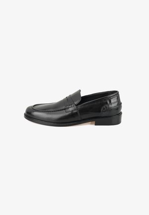 Desa Slip-ons - black