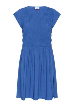 Rochie albastră din material ușor. Dispune de un bust pliat, mâneci scurte și o fustă evazată. Textură netedă, design casual.