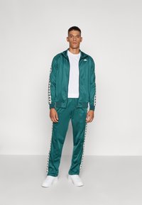 Kappa Treningsdress - green dark/white milk