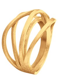 Anello d'oro con un design aperto e curve intrecciate. La superficie presenta una finitura testurizzata, che aumenta l'interesse visivo e la profondità.