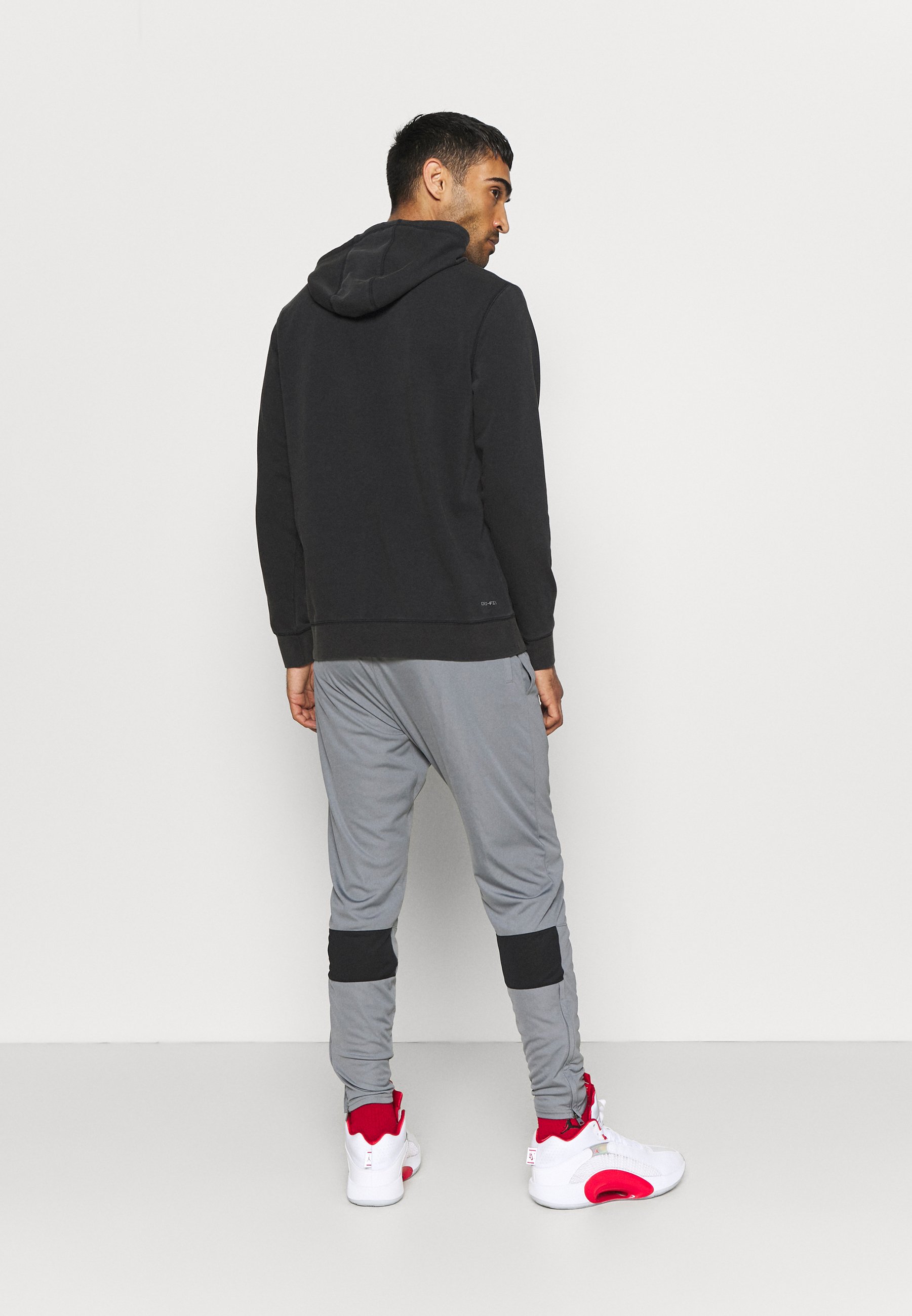 jordan smoke grey zalando
