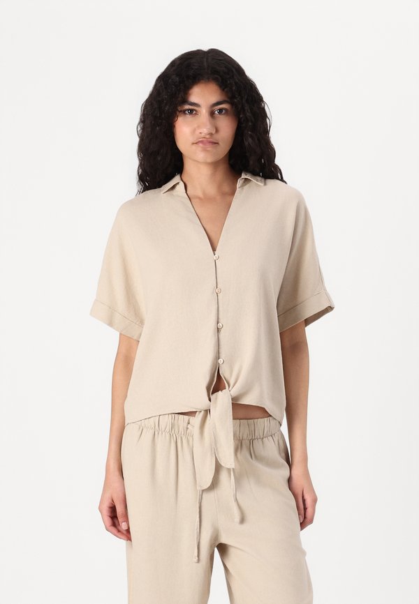 ONLCARO KNOT SHIRT  - Button-down blouse - tan