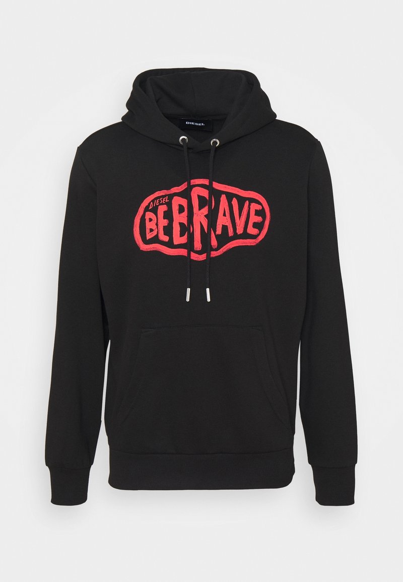 Hoodie nera con una grande grafica rossa che riporta il testo "BE BRAVE" e "DIESEL". Presenta un cappuccio con cordino e una tasca a marsupio frontale. Materiale morbido.