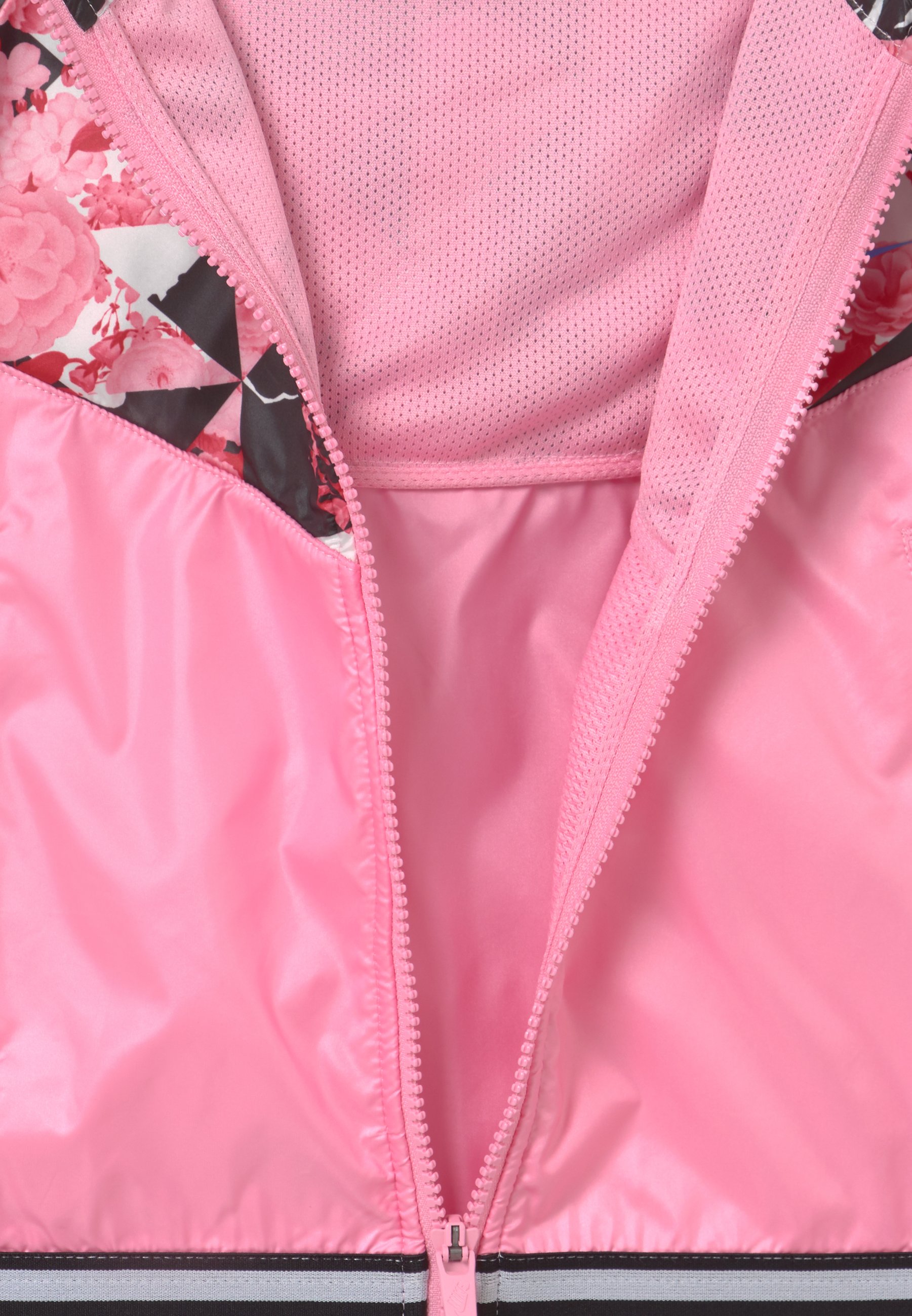 light pink nike windbreaker
