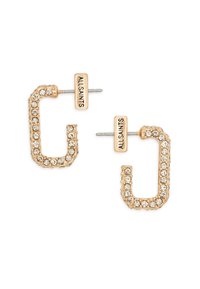 Orecchini color oro con un design geometrico a forma di C, adornati con brillanti strass trasparenti lungo i bordi. Etichetta del marchio visibile.