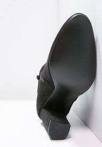 Steve Madden Botki na obcasie