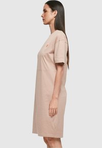 Merchcode HEARTBREAK  - Jerseykleid - duskrose