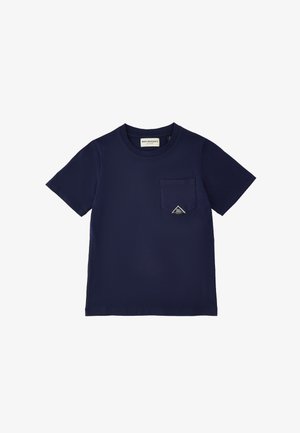 T-shirt blu navy a maniche corte con scollo rotondo e una piccola tasca sul petto sinistro con toppa con logo triangolare.