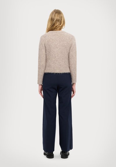 Ida Sjöstedt KRISTIN CARDIGAN - Cardigan - soft beige