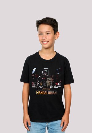 STAR WARS THE MANDALORIAN CHILD ON BOARD - PREMIUM KRIEG DER STE - Tricou cu imprimeu - black