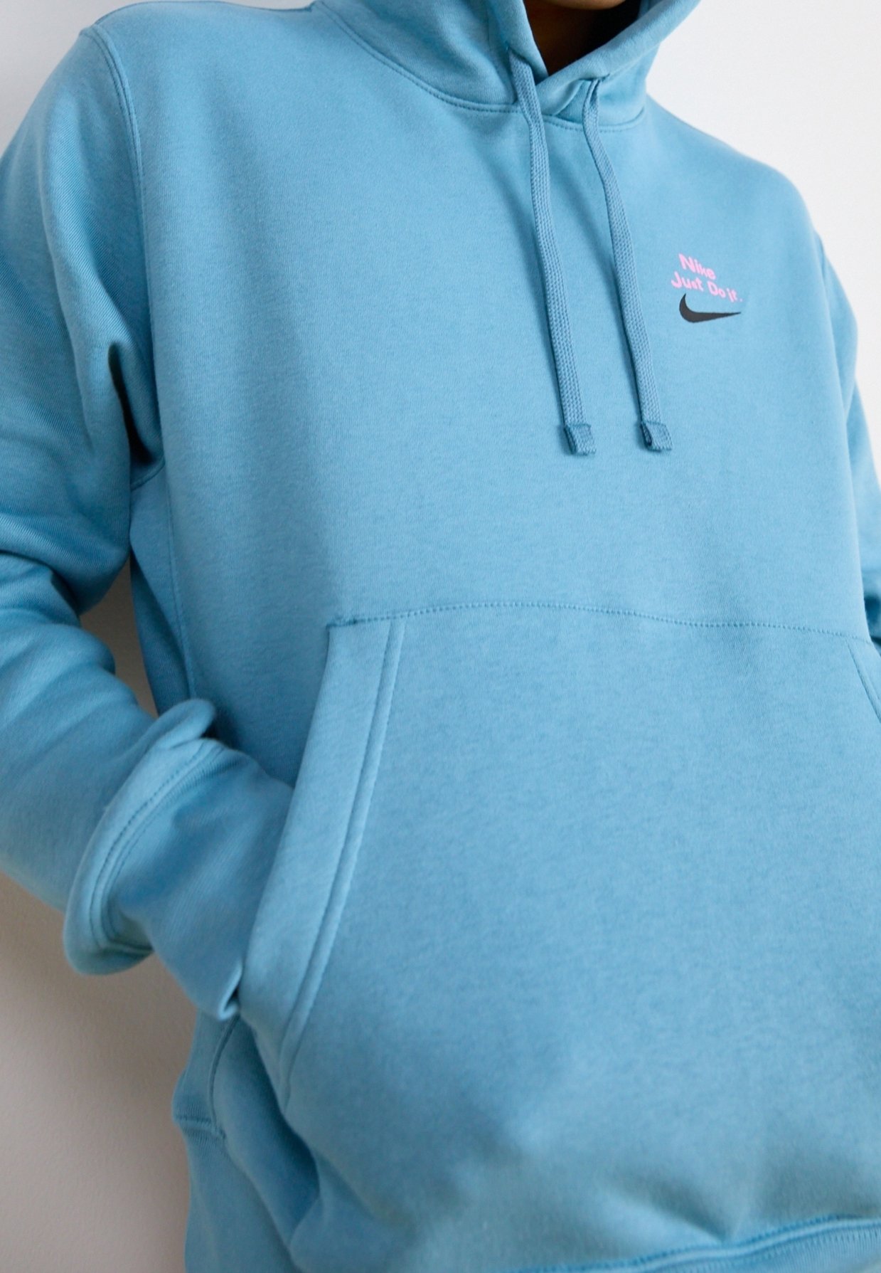 nike foundation overhead hoodie light blue