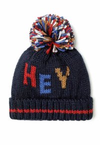 Bonnet en tricot bleu marine avec un large revers, présentant un motif multicolore "HEY" et un grand pompon multicolore sur le dessus.