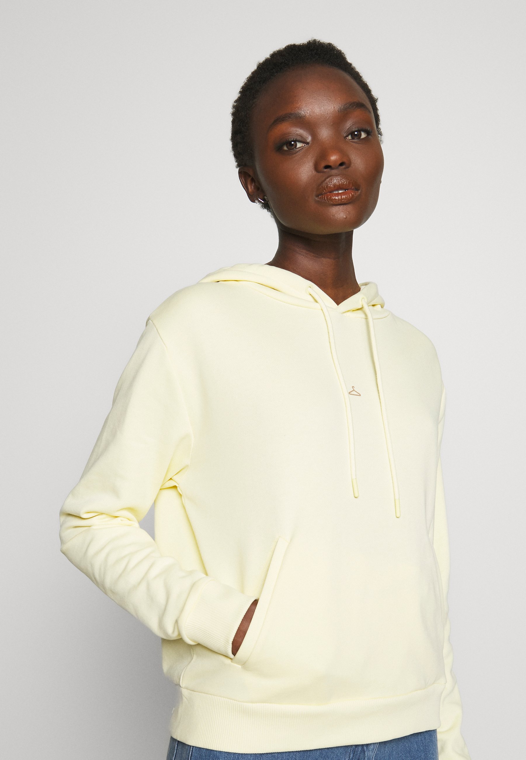 holzweiler hoodie yellow