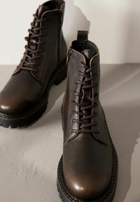 Next REGULAR FIT - Bottines à plateau - chocolate brown