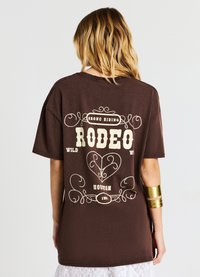 Calliope FRONTE RETRO - T-shirt con stampa - cioccolato