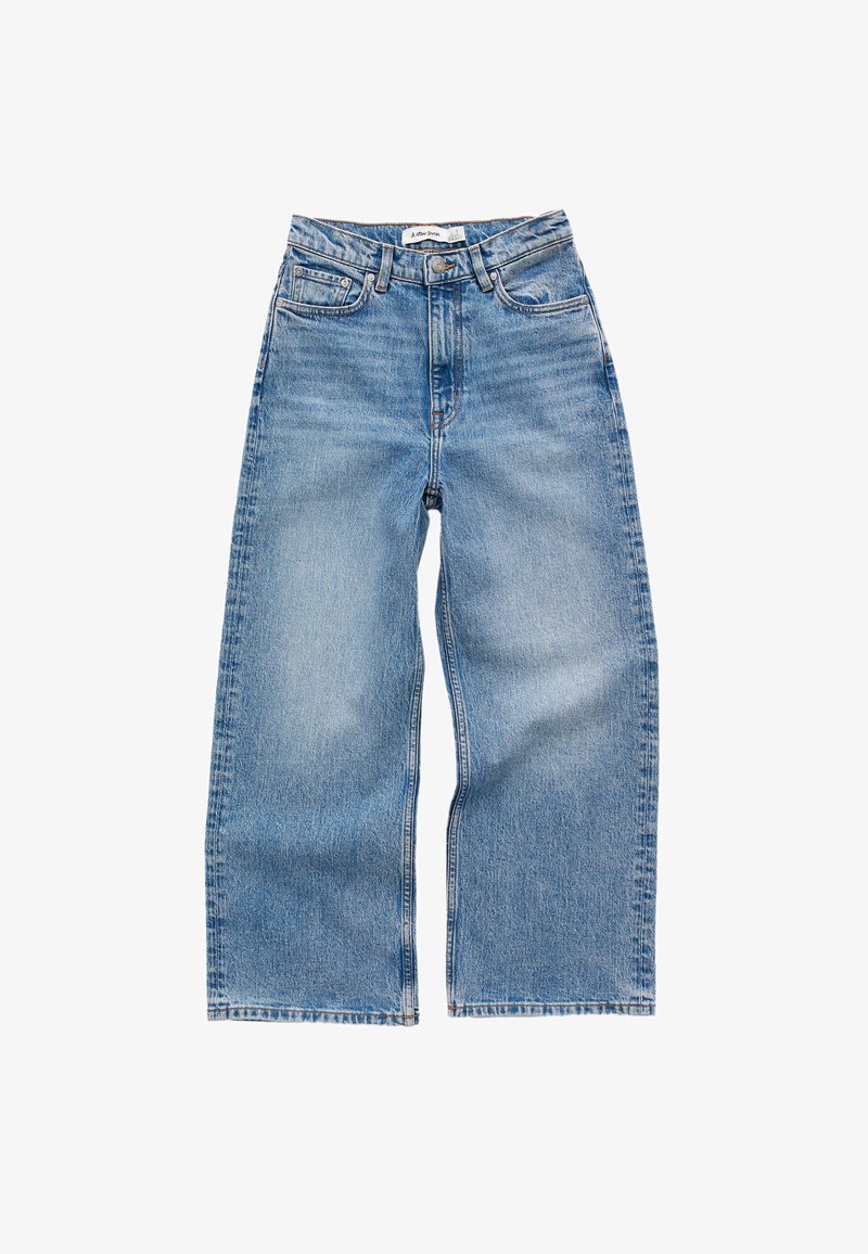 Lysblå denim brede bukser med høj talje, fem lomme-design, knaplukning og falmede detaljer på stoffet.