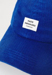 Mads Nørgaard CALLIE - Casquette - surf the web