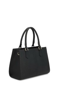 Melnas ādas rokassomu ar dubultām roktura, taisnstūra formas un zeltaini aksesuāriem.