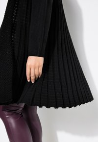 MIAMODA MIAMODA - Strickjacke - black