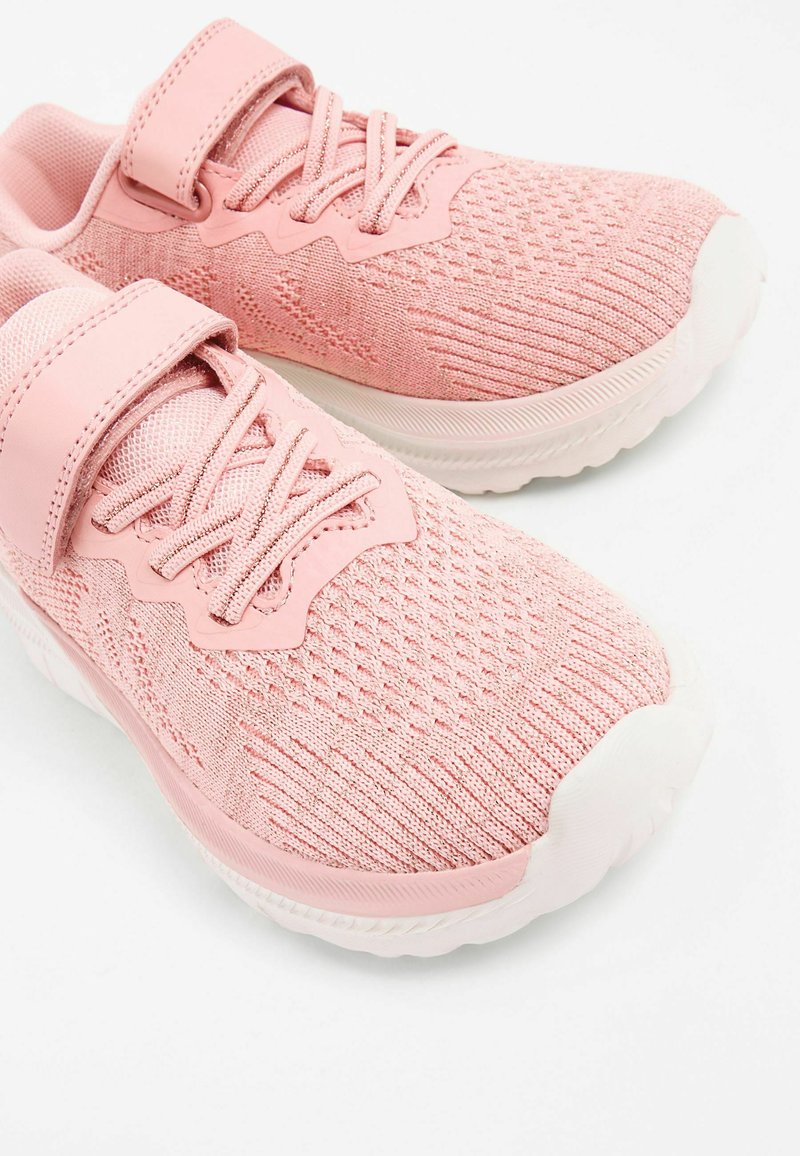 Pink low-top sneakers