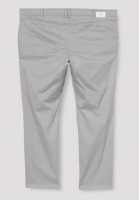 Helle graue Hose aus Baumwolle mit zwei Gesäßtaschen, genähten Details und geradem Beinverlauf.
