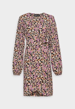 PIECES Tall PCMONICE WRAP DRESS - Päevakleit - black/lilac