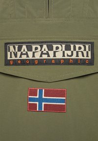 Napapijri RAINFOREST - Corta-vento - green depths