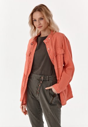 ARJANA - Veste légère - coral