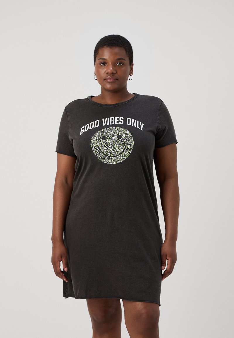 ONLY Carmakoma CARLUCY LIFE - Trikotāžas kleita - black