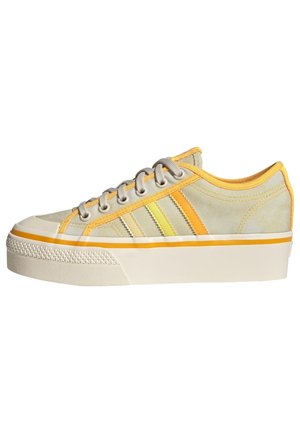Baskets basses - yellow