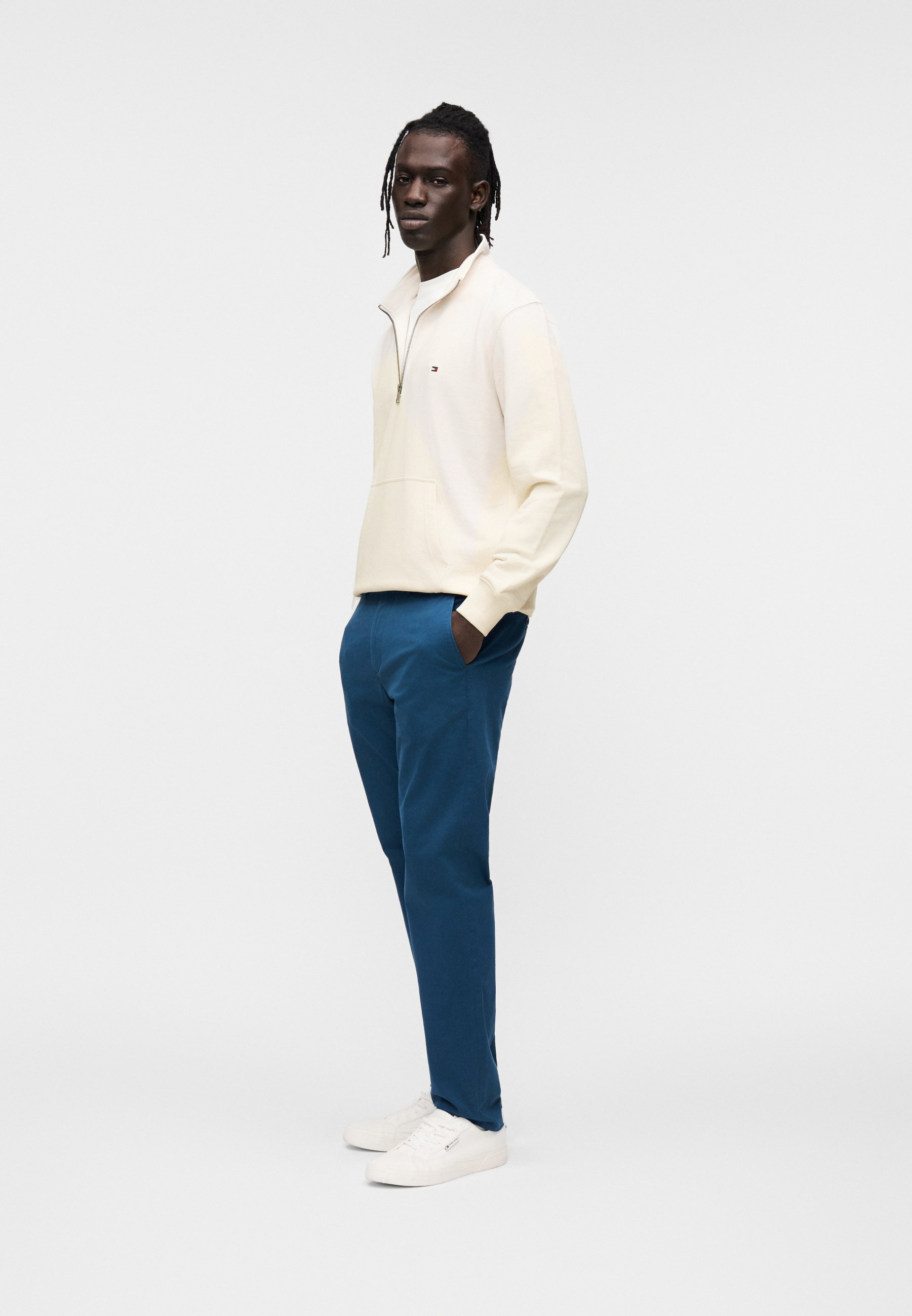 Tommy Hilfiger ESSENTIAL ZIP CORE - Sweatshirt - ivory petal/off