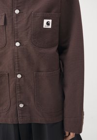 Carhartt WIP MICHIGAN - Poletna jakna - tobacco/black