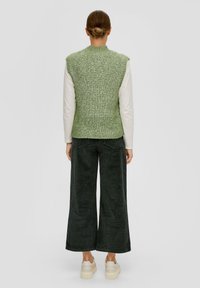s.Oliver Strickpullover - salbeigrün