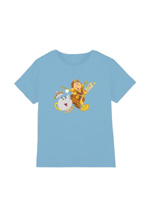 Hellblaues T-Shirt mit Cartoon-Charakteren: einer Teekanne und einem Löwen in Rüstung, der eine Schriftrolle hält, mit kräftigen Farben und einfachen Designs.