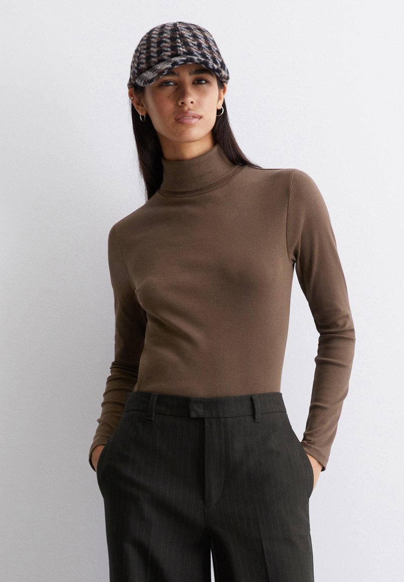 Marc O'Polo DENIM TURTLENECK - Langarmshirt - pine cone brown