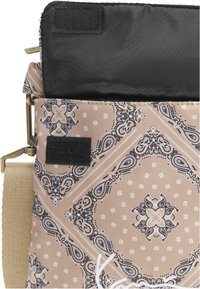 Karl Kani - Torba na ramię