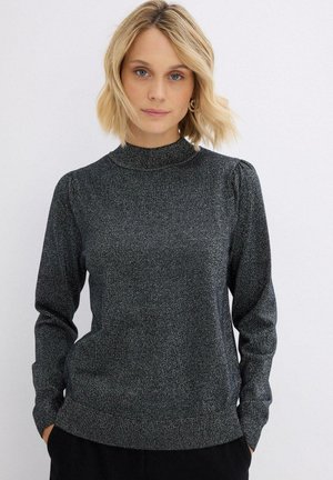 Pull en métal noir avec un col montant, des manches longues et des détails froncés aux épaules. Texture lisse avec un éclat subtil.