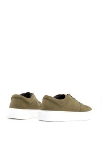 RYŁKO Sneakersy niskie