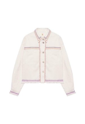 Chaqueta de mezclilla blanca cortada con coloridos bordados en el cuello y el dobladillo, con cierre de botones y dos bolsillos delanteros.