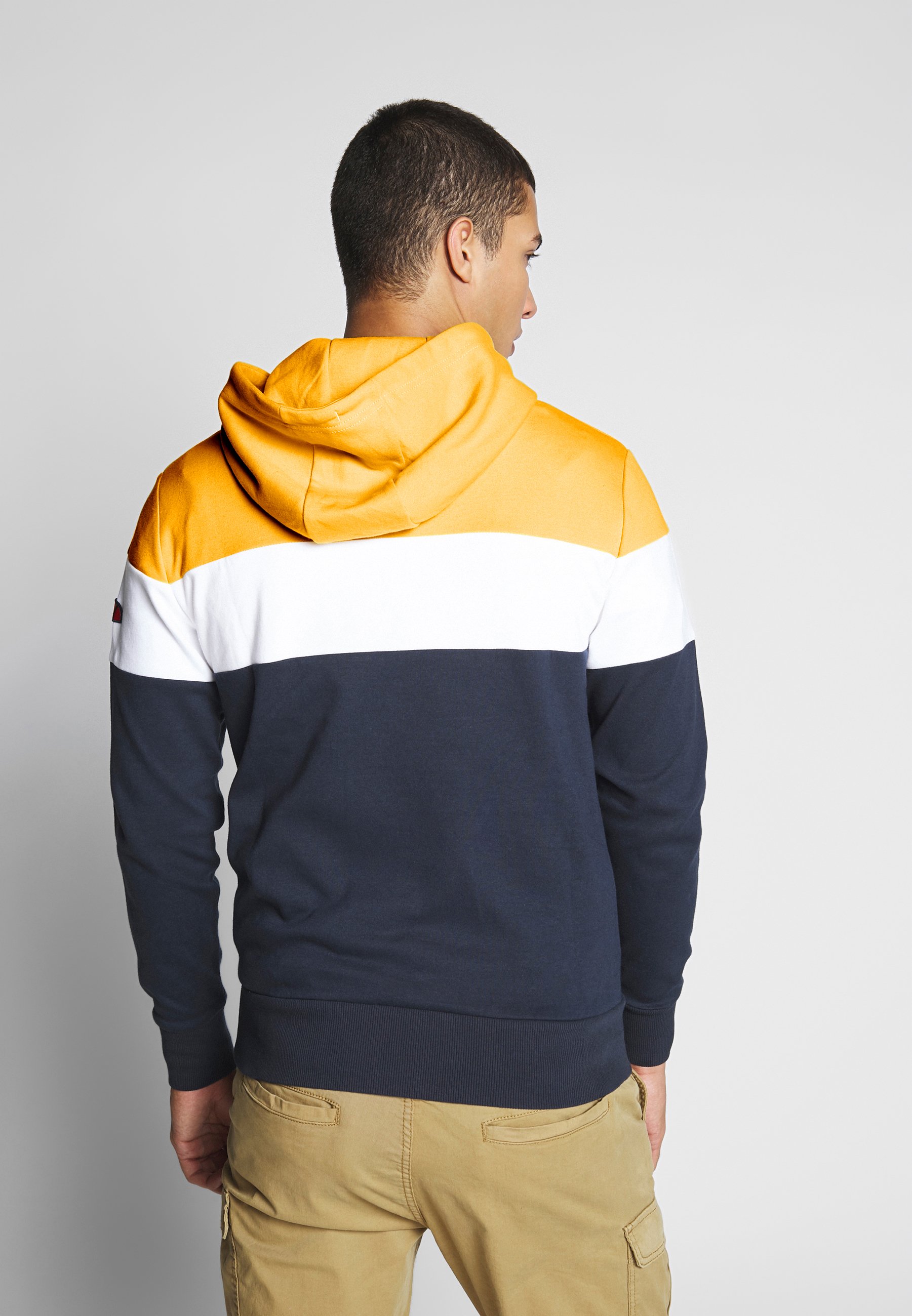 ellesse secora hoodie